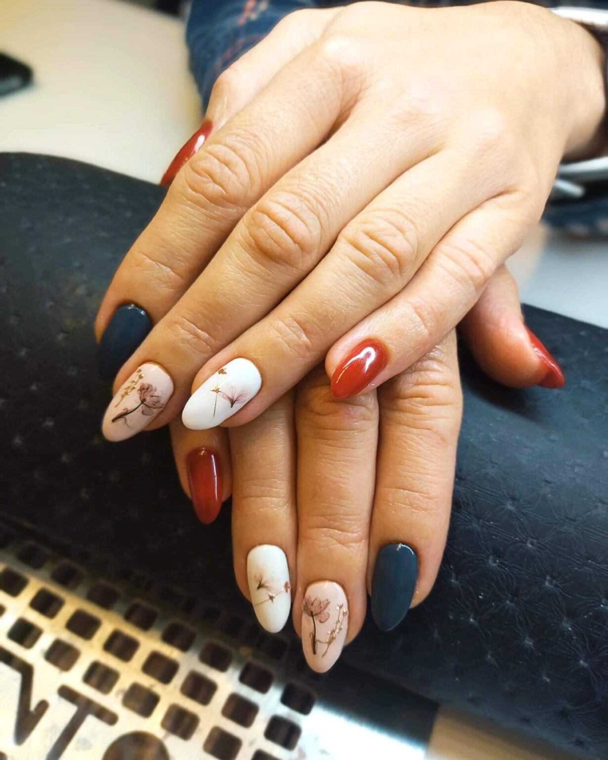 stylizacja paznokci hybryda żel manicure Mińsk mazowiecki